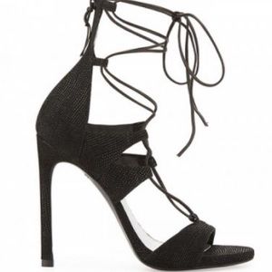 Stuart Weitzman Legwrap Black Goosebump Lthr  6.5